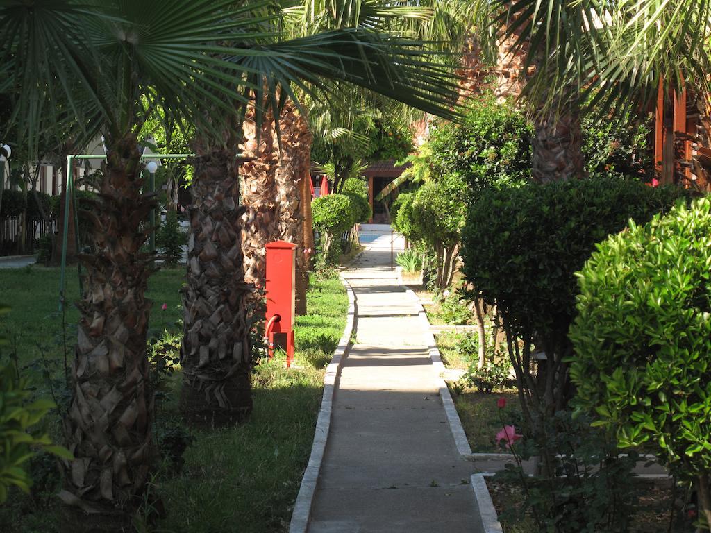 Dream Park Bungalow Titreyengol 外观 照片